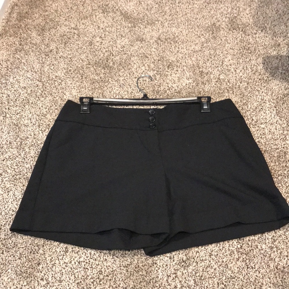 Black shorts. The limited Cassidy fit.